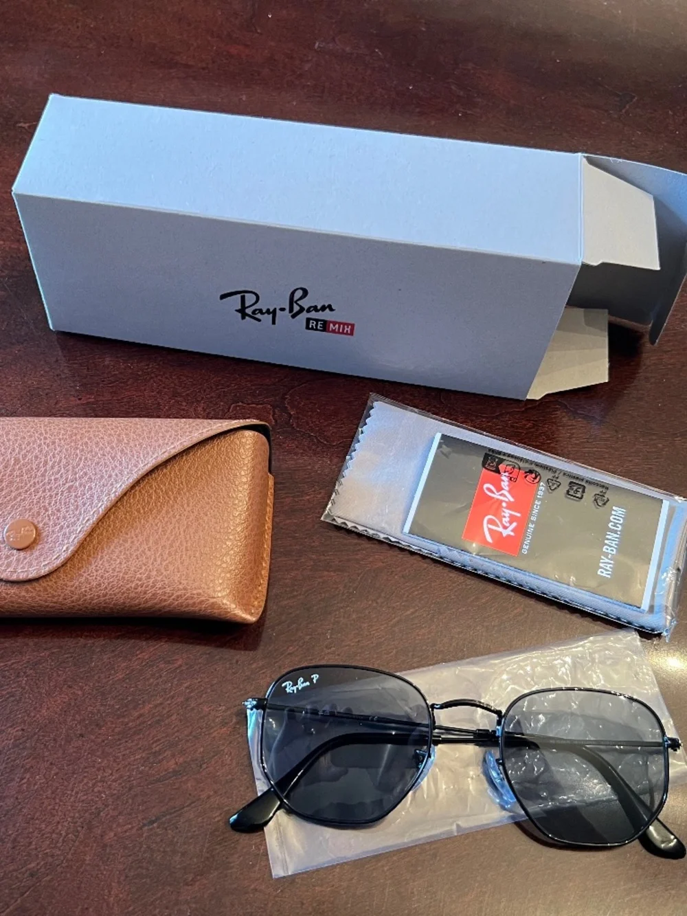 Ray-Ban Hexagon Polarized Sunglasses - brand new